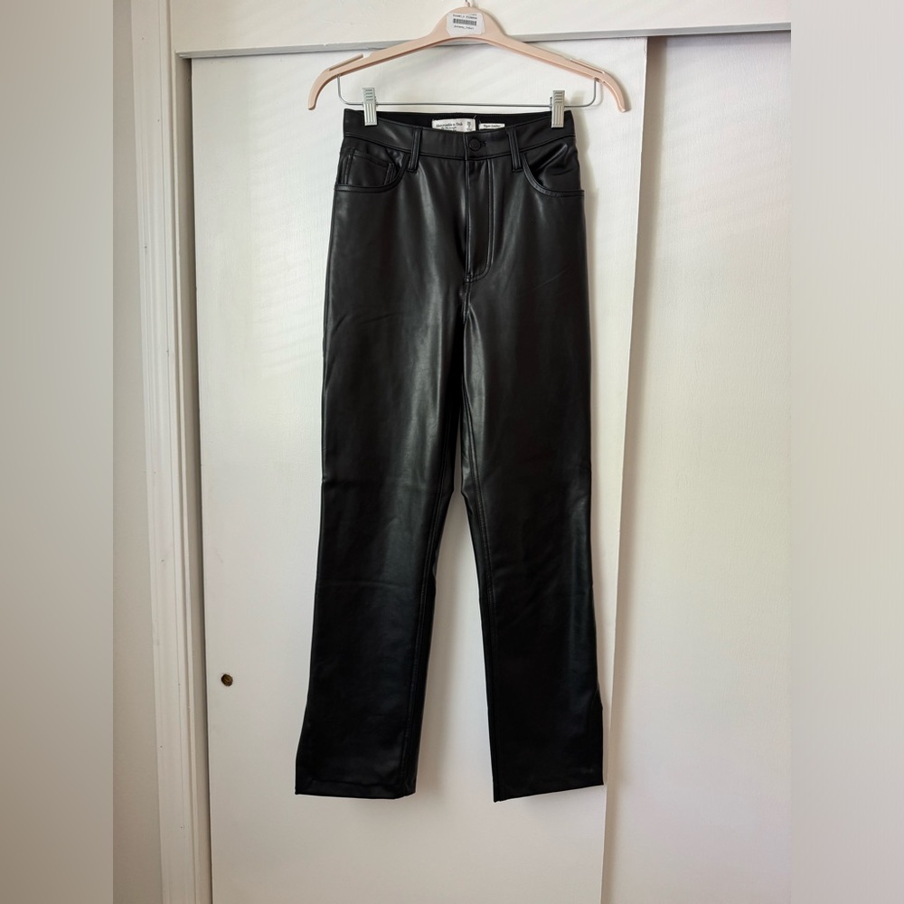 Like new Abercrombie & Fitch vegan leather pants - 90s straight